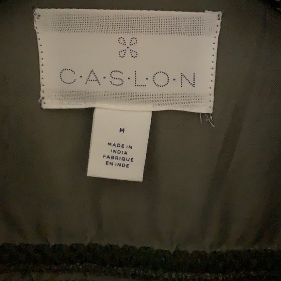 Like new camo light weight coat - Picture 2 of 3